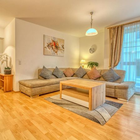 Zeller City Apt Aydin - By Alpen Apartments Zell am See Exterior photo